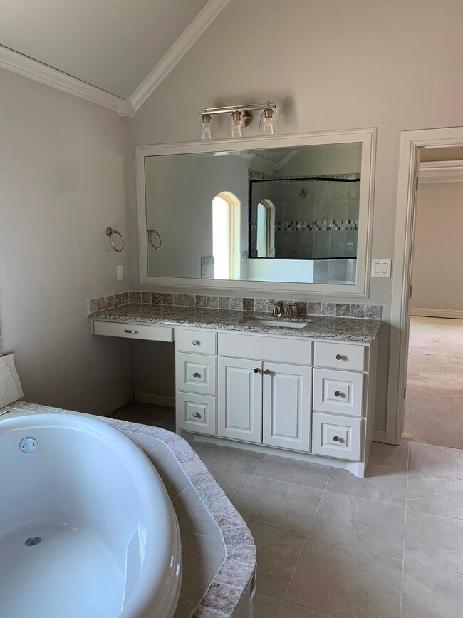 2056 Sunset Ct, Weatherford, TX 76088 - photo 7