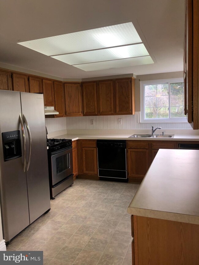 1501 Pittsfield Ln, Bowie, MD 20716 - photo 6