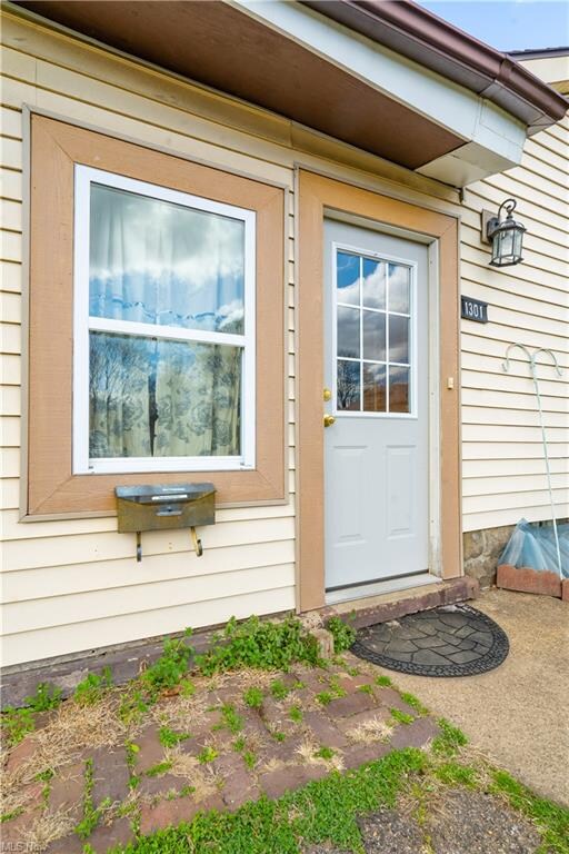 Front exterior/door