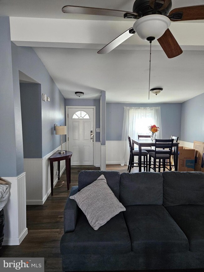 221 Adams Ave, Williamstown, NJ 08094 - photo 3