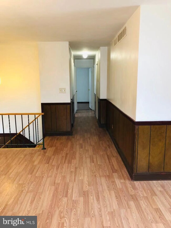 6 Stanrock Ct, Parkville, MD 21234 - photo 5