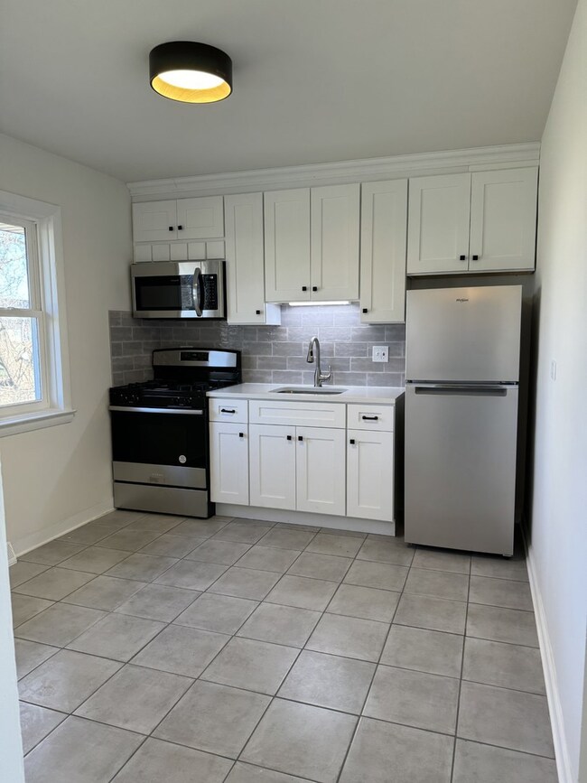 14550 Kedzie Ave unit C, Midlothian, IL 60445 - photo 3