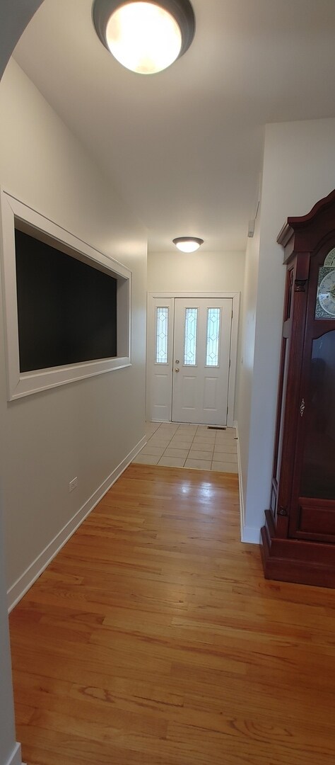 370 Poplar St, Crystal Lake, IL 60014 - photo 7