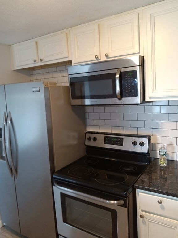 6 Williamsburg Ct unit 22, Shrewsbury, MA 01545 - photo 4