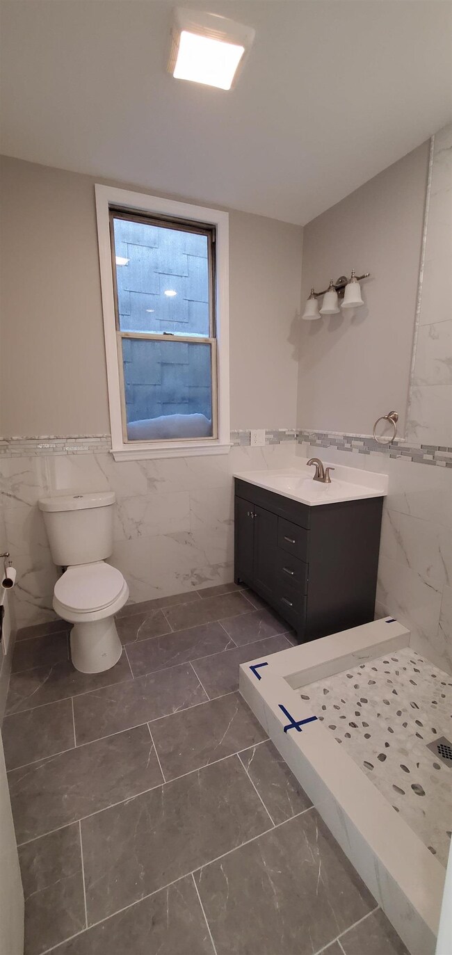 127 Oak St unit 1, Weehawken, NJ 07086 - photo 7