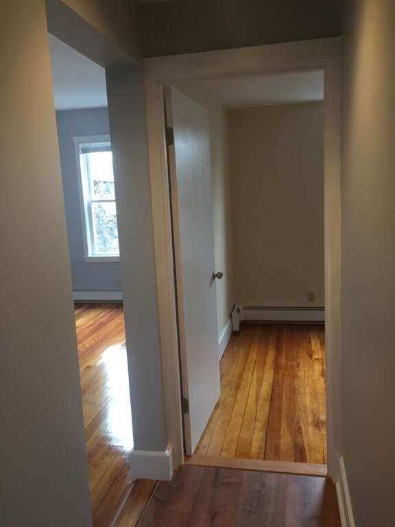 5 Hatch St, Boston, MA 02127 - photo 4