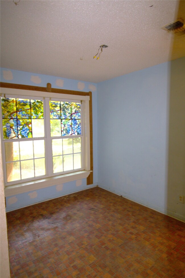 Dining room faces the front of the house.