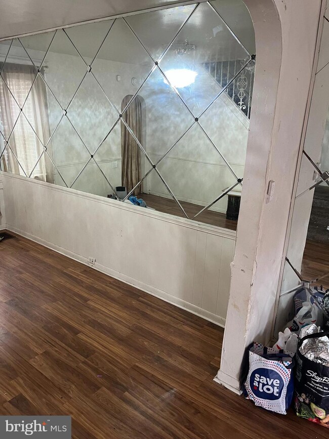 1261 Decatur St, Camden, NJ 08104 - photo 5