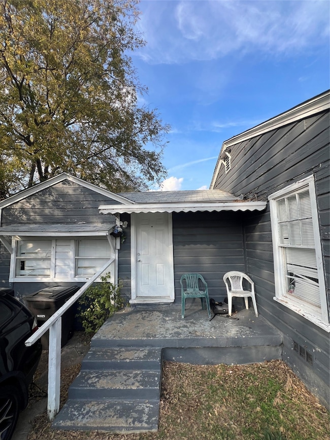 3705 S Littlejohn Ave, Fort Worth, TX 76105 - photo 6