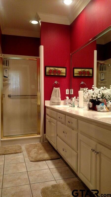 1915 1915 Hollybranch Dr, Tyler, TX 75703 - photo 6