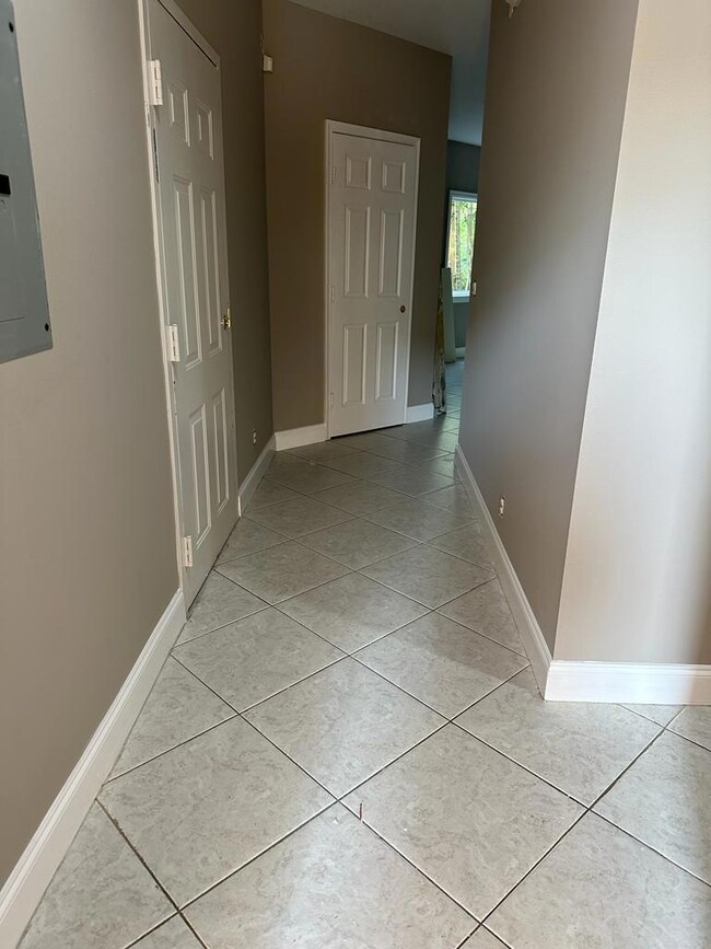 8239 Mulligan Cir unit 3514, Port Saint Lucie, FL 34986 - photo 4