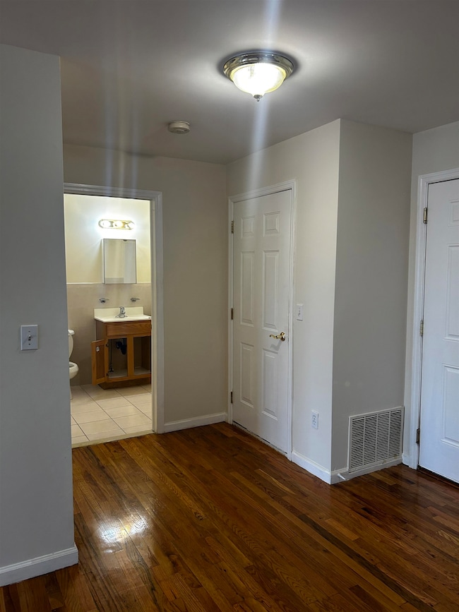 1609 W Lake Ave unit 112, Neptune City, NJ 07753 - photo 6