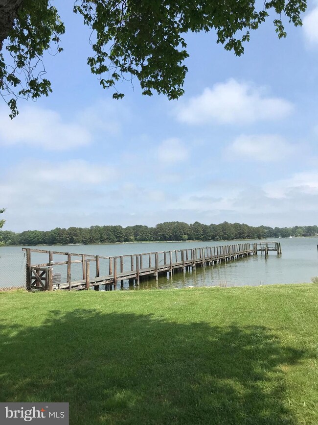 22778 Wells Point Rd, Bozman, MD 21612 - photo 3