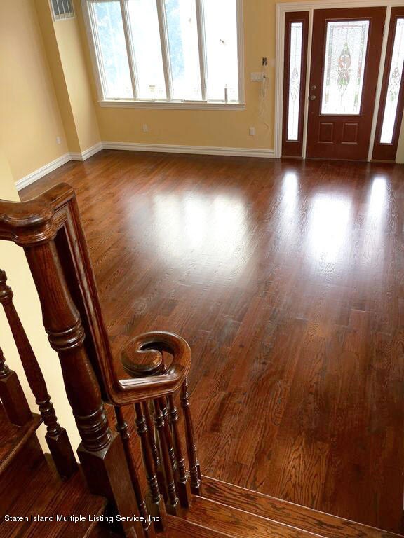 IS5q7x02txggi11000000000