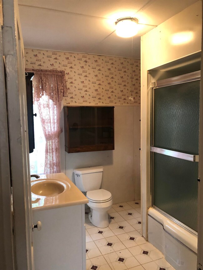 53 Newton Junction Rd, Kingston, NH 03848 - photo 6