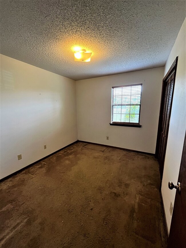 5613 Hill Rd, Albany, GA 31705 - photo 7