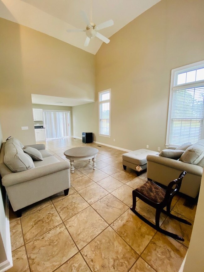 Vaulted ceilings upon entering
