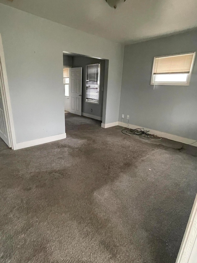 24646 Tuscany Ave, Eastpointe, MI 48021 - photo 6