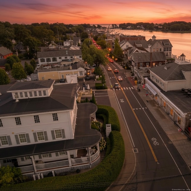 166 Rowayton Ave unit 2, Norwalk, CT 06853 - photo 6