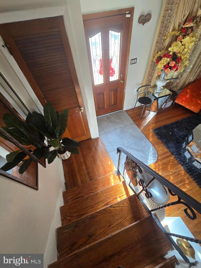 1107 Crestview Rd, Darby, PA 19023 - photo 2