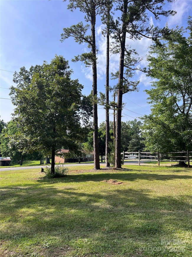 418 Cedar Grove Rd, Clover, SC 29710 - photo 5