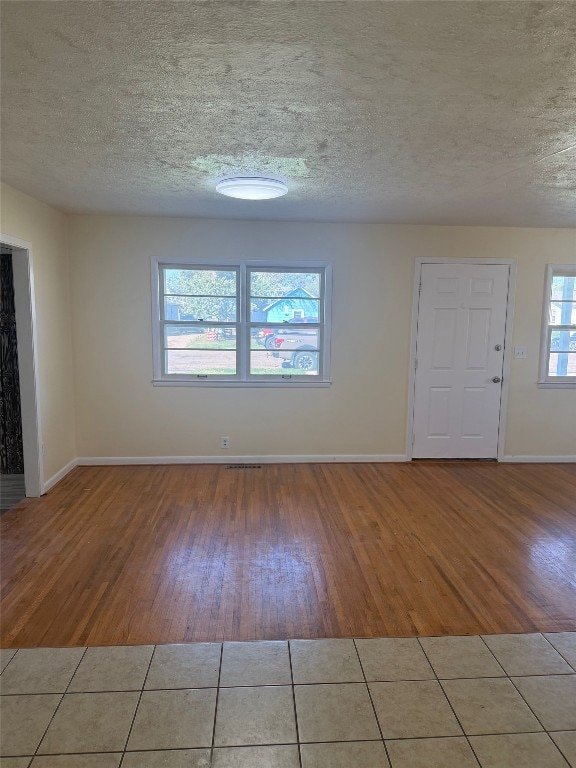 1604 N 7th St, Garden City, KS 67846 - photo 5