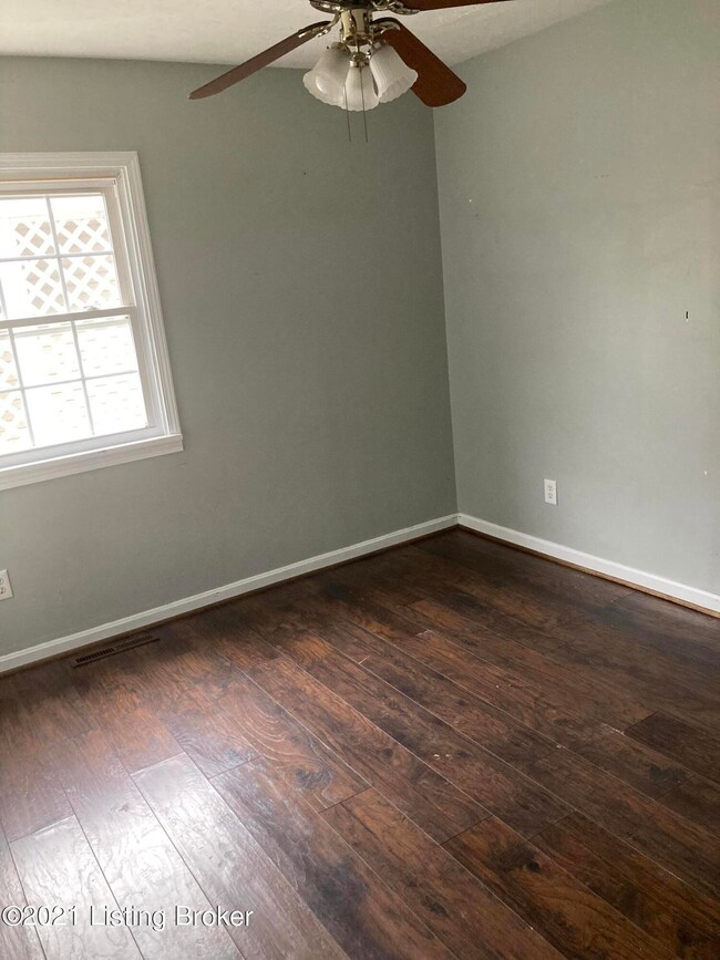 1D982D9E-D2F9-492A-B711-C53EC4EE8D4C