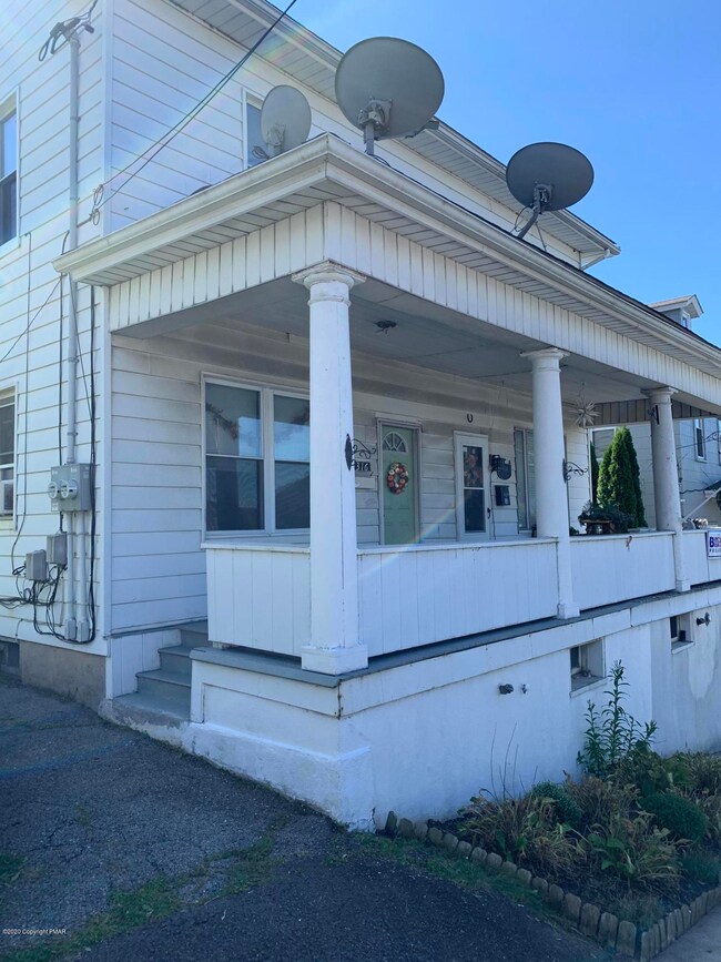 316 North St, Jim Thorpe, PA 18229 - photo 2