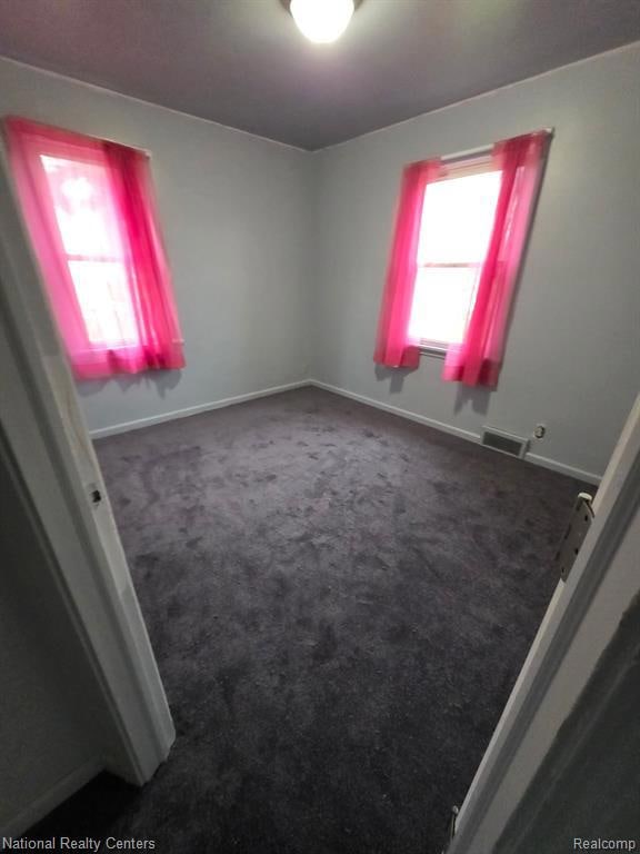 19919 Five Points St, Redford, MI 48240 - photo 6