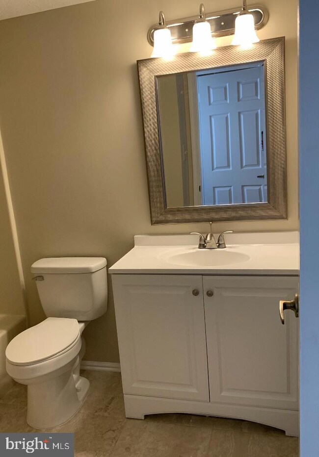 624 Cascade Dr S, Mount Laurel, NJ 08054 - photo 5