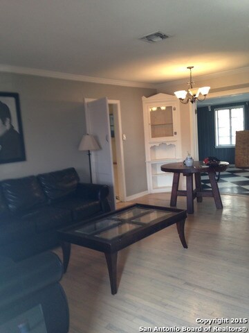 211 Colton Dr, San Antonio, TX 78209 - photo 6