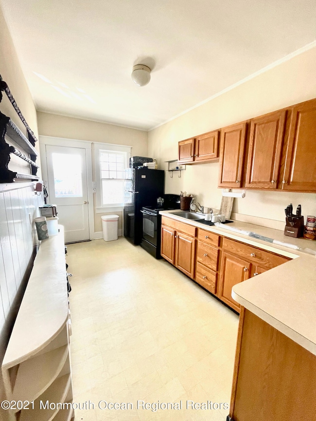 1216 3rd Ave unit 2nd Floor apt A, Spring Lake, NJ 07762 - photo 4