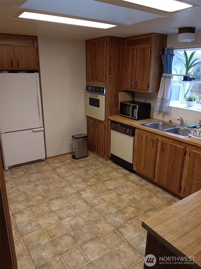 707 37th St SE unit 17, Auburn, WA 98002 - photo 3