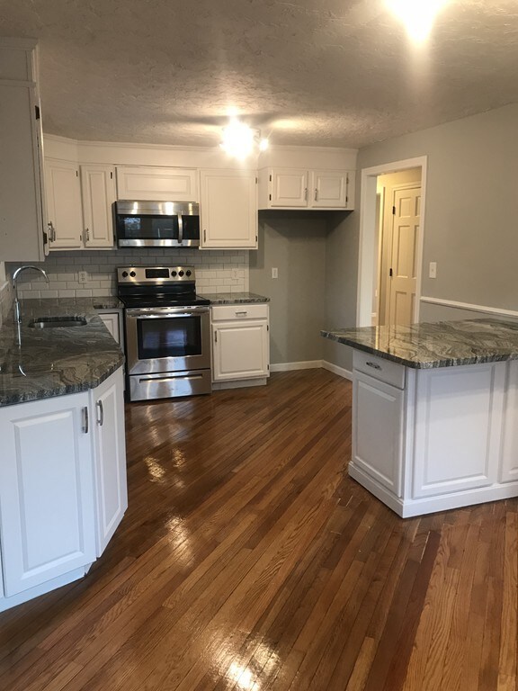 36 Restarick Ave, Randolph, MA 02368 - photo 4