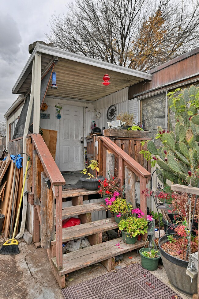 2622 Falcon St unit 40, White City, OR 97503 - photo 4