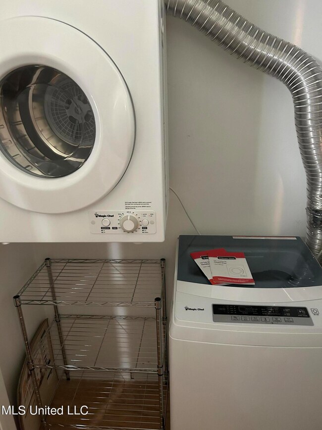 Washer & dryer