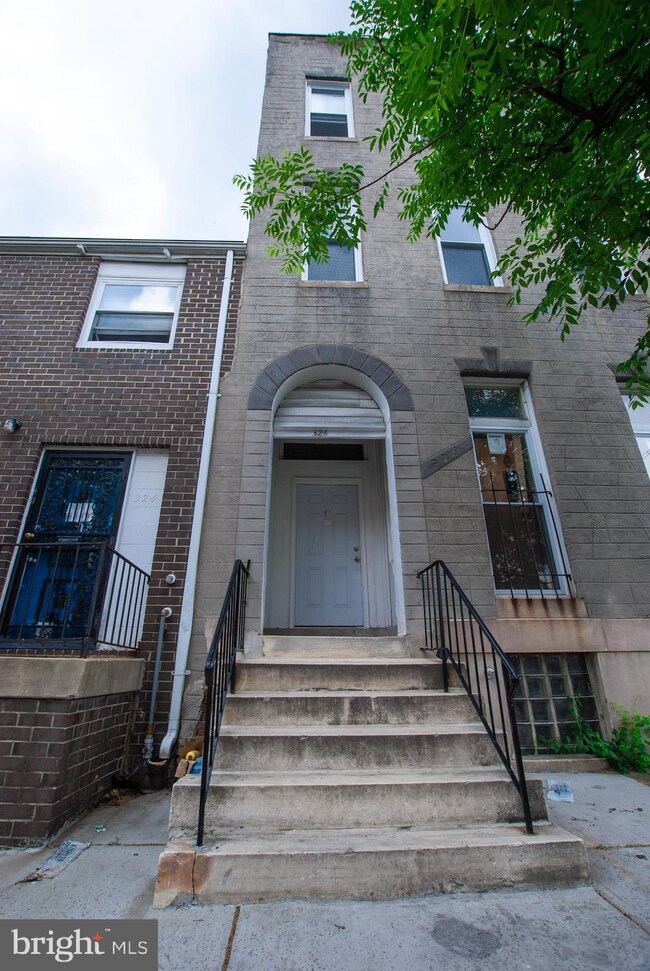 326 N Carey St, Baltimore, MD 21223 - photo 2