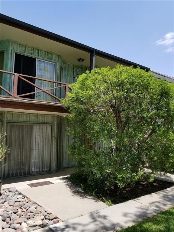 350 Thunderbird Dr unit 54, El Paso, TX 79912 - photo 2