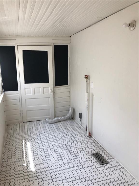 409 E Mansur Ave, Guthrie, OK 73044 - photo 4