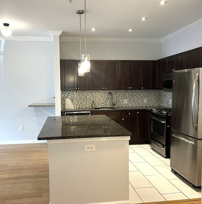 850 E Main St unit 217, Stamford, CT 06902 - photo 2