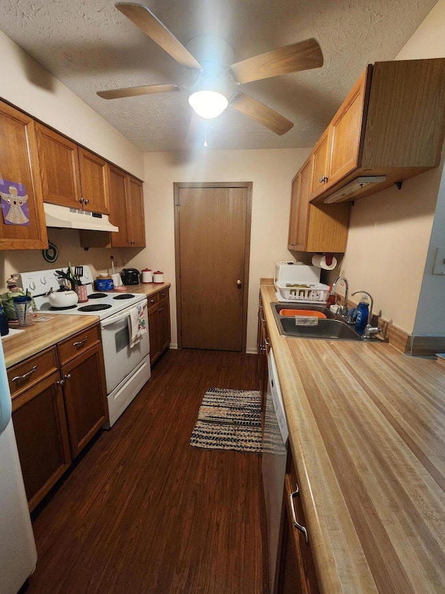 Kitchen 3030 Karl Rd #217