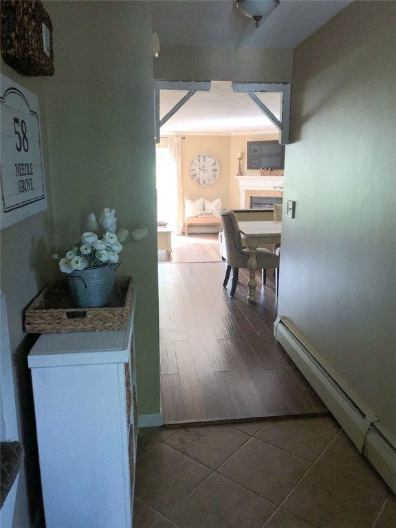 58 Needle Grove Ct unit B, North Providence, RI 02904 - photo 3