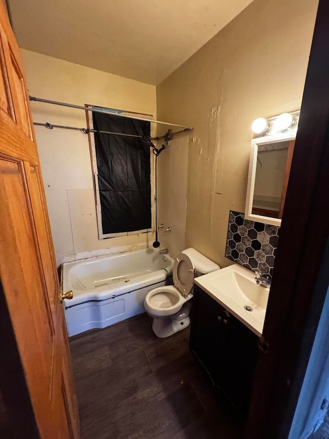 1523 Geneva St, Racine, WI 53404 - photo 6