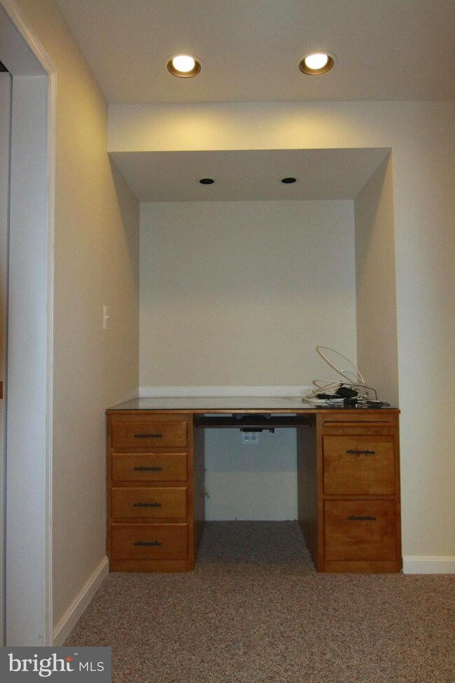 26A E Loudoun St unit LOWER LEVEL, Round Hill, VA 20141 - photo 6