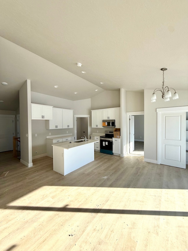 2362 E Blossom St unit 477, Eagle Mountain, UT 84005 - photo 2