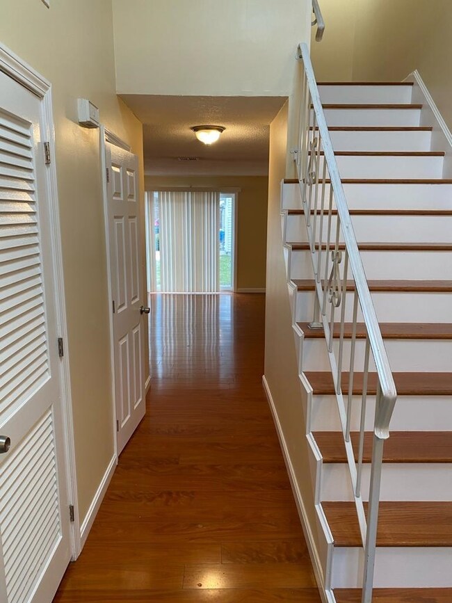 344 Elm St unit 43, Milford, NH 03055 - photo 3