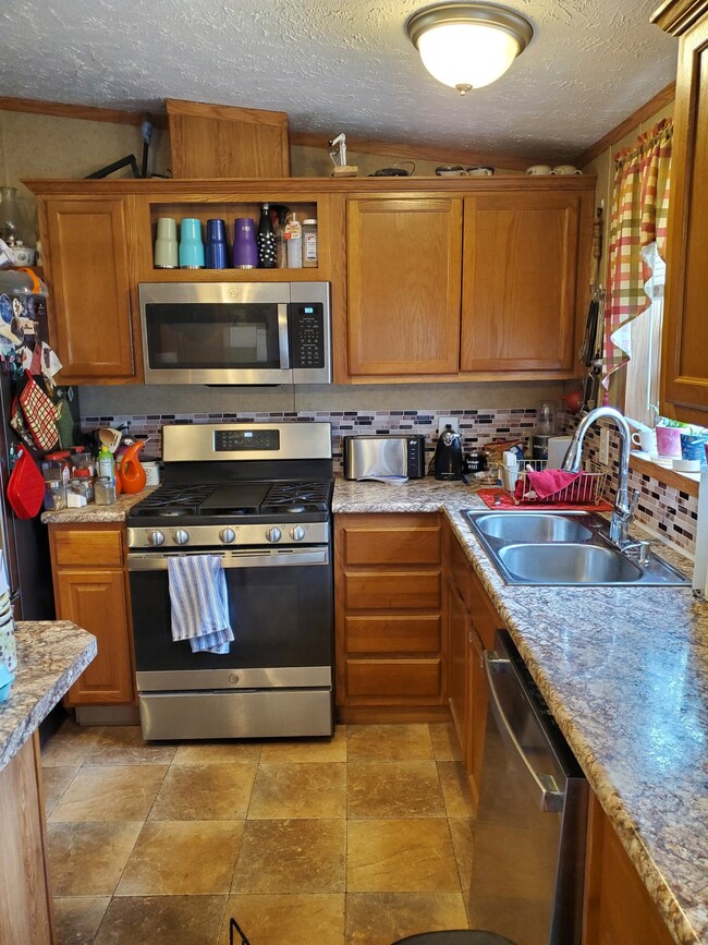 2095 W State Road 258, Seymour, IN 47274 - photo 7