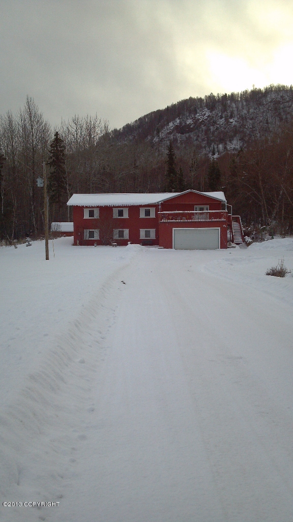 3063 S Bodenburg Loop, Palmer, AK 99645 - photo 2