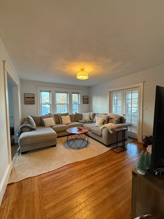 52 Oakland St unit 2, Brighton, MA 02135 - photo 2