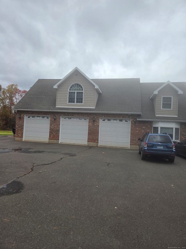 216 Wells Rd, East Windsor, CT 06088 - photo 2